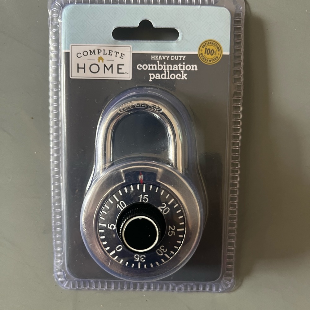3 Combination Locks - Picture 2 of 2